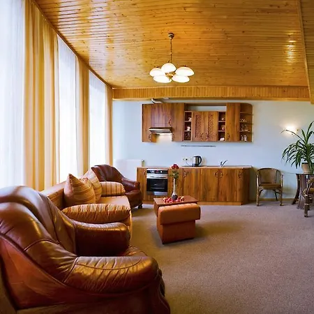 Oberig Hotell
