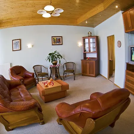 Oberig Hotell 3*